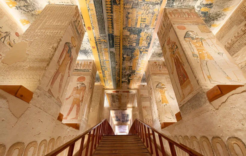 Trip from Luxor to West Bank Hatshepsut Temple and valley of Kings